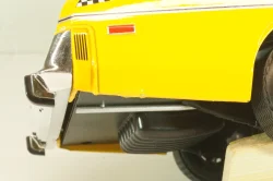 Dodge Monaco Taxi 1978, from movie Rocky III, yellow, 19111, Greenlight 1:18 Уценка!