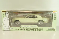 Ford Mustang 1967, light green 13663, Greenlight 1:18