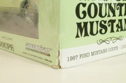 Ford Mustang 1967, light green 13663, Greenlight 1:18