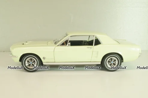 Ford Mustang 1967, light green 13663, Greenlight 1:18