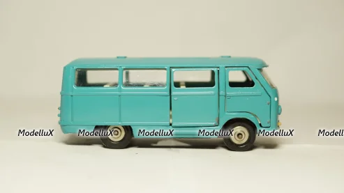 РАФ 977 Латвия, 1:43