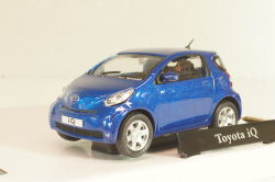 Toyota iQ  2008, dark blue, Cararama 1:43