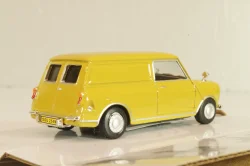 Mini Cooper Van, olive, Cararama 1:43
