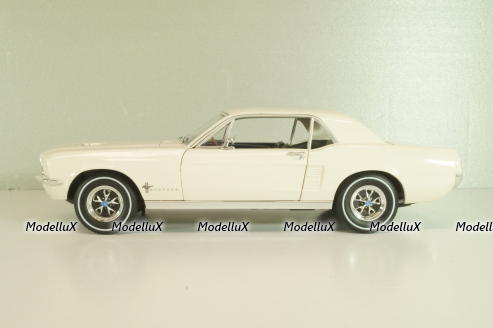 Ford Mustang 1967, beige, 13642, Greenlight 1:18