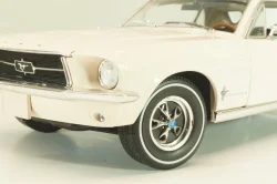 Ford Mustang 1967, beige, 13642, Greenlight 1:18