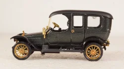 Руссо-Балт Лимузин, А32, с открв. дверьми Тантал/Радон 1:43