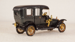 Руссо-Балт Лимузин, А32, с открв. дверьми Тантал/Радон 1:43