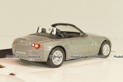 BMW Z4 roadster (E85) 2002, grey, Cararama 1:43