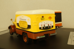 Газ-51 Фургон КИ-51 "Абрау-Дюрсо" и Газ-51 Фургон КИ-51 "Советское виски" ( Набор "Вспомнить все!"), 905150, DiP Models 1:43