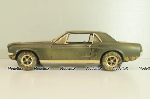 Ford Mustang 1967 from movie CREED II, black, 13626, Greenlight 1:18 Уценка!