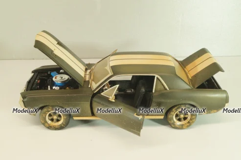Ford Mustang 1967 from movie CREED II, black, 13626, Greenlight 1:18 Уценка!