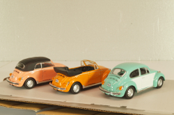 Volkswagen Beetle (Kafer)  Набор из 3шт, 35309, Cararama 1:43