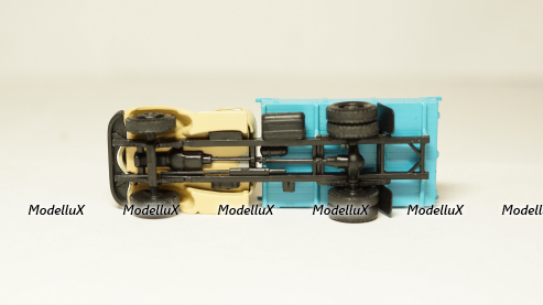 Зил 164 борт с грузом бежево/голубой, Herpa 1:87 