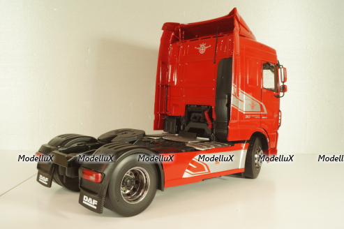 Daf XF Space Cab tractor 2018 , red, PCL30211, Premium Classixxs 1:18