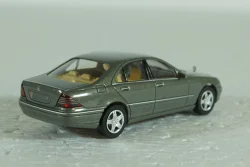  Mercedes S500 W220, Grey Wiking 1:87