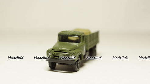 Зил 130 борт с грузом армия Украины хаки, Herpa 1:87 
