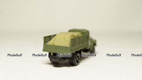 Зил 130 борт с грузом армия Украины хаки, Herpa 1:87 