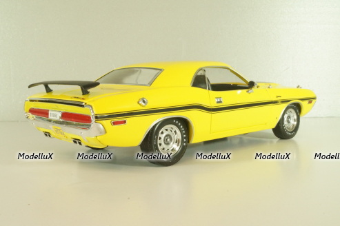 Dodge Challenger R/T 1970 from TV-Series NCIS, yellow, 12845, Greenlight 1:18