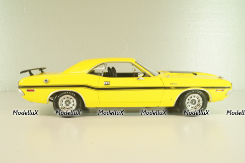 Dodge Challenger R/T 1970 from TV-Series NCIS, yellow, 12845, Greenlight 1:18