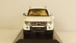 Mitsubishi Pajero 4WD, metallic-white, F43-075, First43 1:43