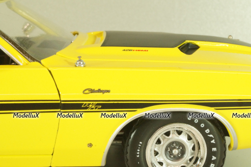Dodge Challenger R/T 1970 from TV-Series NCIS, yellow, 12845, Greenlight 1:18
