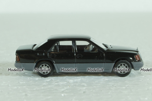 Mercedes E320 W124, Black, Wiking 1:87 
