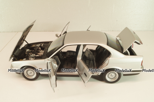BMW 535I (E34) 1988 silver metallic, 100023004, Minichamps 1:18