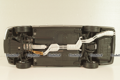 BMW 535I (E34) 1988 silver metallic, 100023004, Minichamps 1:18