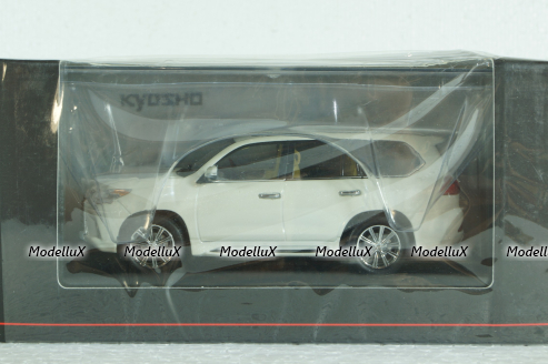 Lexus LX570 2018 sonic quartz, Kyosho 1:43