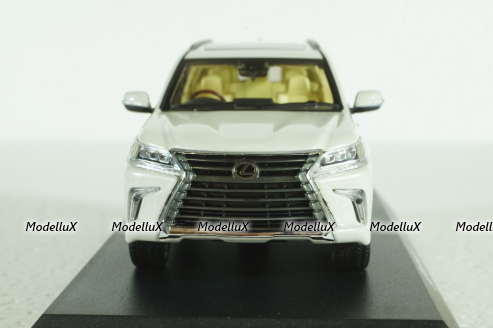 Lexus LX570 2018 sonic quartz, Kyosho 1:43