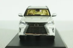 Lexus LX570 2018 sonic quartz, Kyosho 1:43