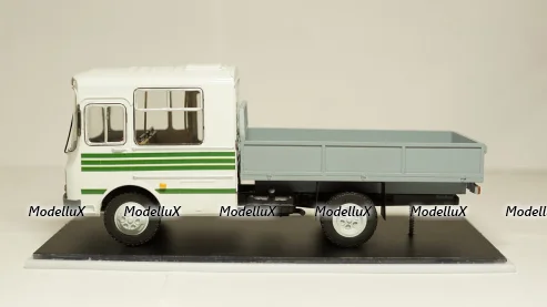 Lexus LX570 2018 sonic quartz, Kyosho 1:43