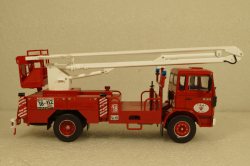 Renault VI JP 11 fire department with rescue basket, Altaya 1:43
