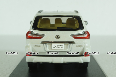 Lexus LX570 2018 sonic quartz, Kyosho 1:43