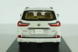Lexus LX570 2018 sonic quartz, Kyosho 1:43