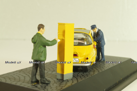 BMW Isetta 250 Deutsche Post 1955, with two figuren and mail box yellow, 006726, Schuco 1:43