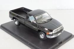 Dodge RAM 2500 1994, black, Universal Hobbies 1:43