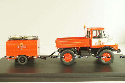 Mercedes-Benz Unimog 406 vith trailer TSA 8 EKU fire engine, red, 03158, Schuco 1:43