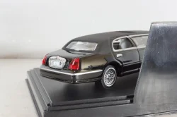 Lincoln Town Car Limousine 2000, black, 36311, Sun Star 1:43