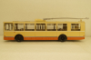 Зиу-9 (682Б) троллейбус 1972, бежевій, SSM4001, SSM 1:43