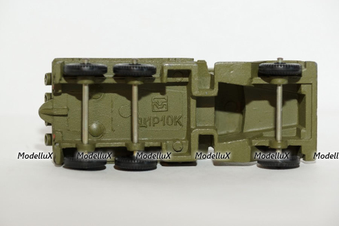Lamborghini Sian FKP 37 matt olivee, 11046, Burago 1:18