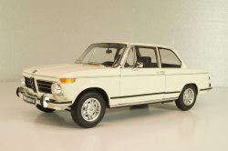 BMW 2002 tii 1972, white, 08543W, Kyosho 1:18