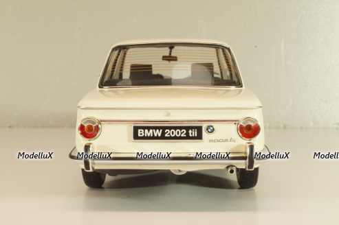 BMW 2002 tii 1972, white, 08543W, Kyosho 1:18