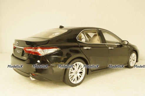 Toyota Camry 2018 8-generation, black, Paudi 1:18