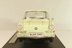 BMW 700 LS Luxus Coupe, light green, 18125, Signature 1:18