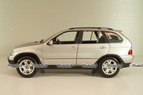 BMW X5 4.4i (E53) 2004, silver, 80439411687, Kyosho 1:18