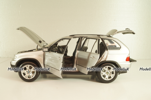 BMW X5 4.4i (E53) 2004, silver, 80439411687, Kyosho 1:18