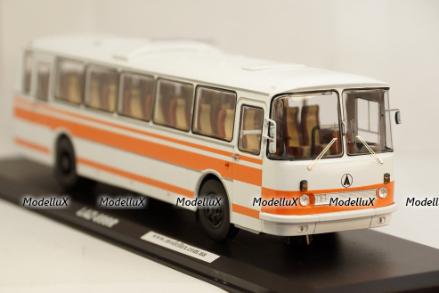 Маз-205 Заряжающая машина комплекса "Луна", TruckTyr 1:43