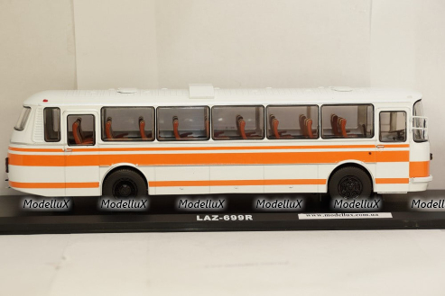 Маз-205 Заряжающая машина комплекса "Луна", TruckTyr 1:43