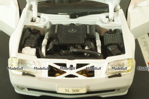 Mercedes-Benz SL 500 Cabriolet (R129) 1989, white, 08928, Revell 1:18